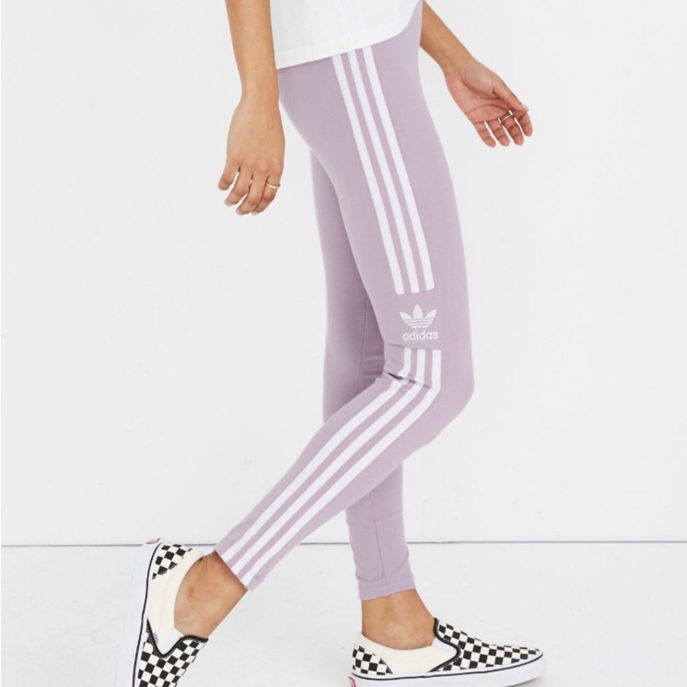 Adidas trefoil light purple outfit